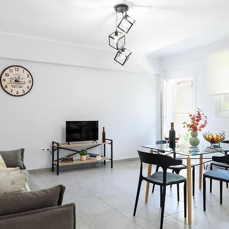 Peter'S Cozy Home Monemvasía Екстериор снимка